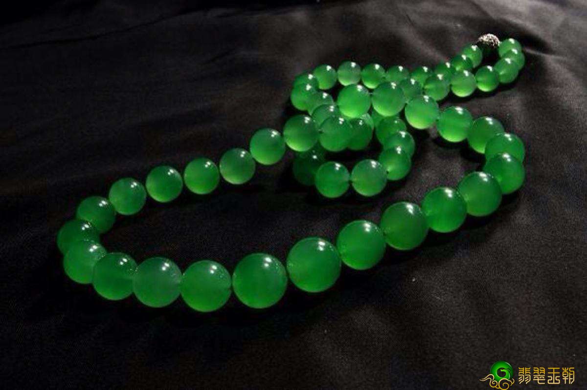 翡翠的颜色都有哪些？带大家揭晓翡翠颜色的奥秘！   第3张