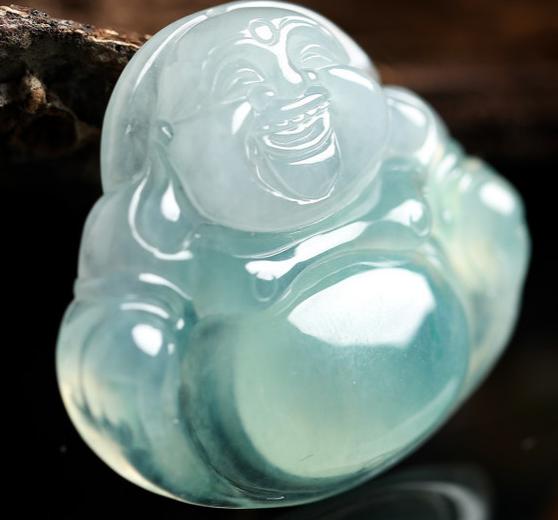 玉不琢，不成器：陪你领略到翡翠的手工雕刻手法   第2张