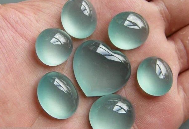 翡翠晴底是什么意思 翡翠的种和底有什么区别   第3张