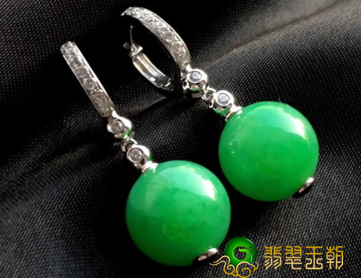 翡翠赏析必须注意什么 这九大点你掌握吗   第2张