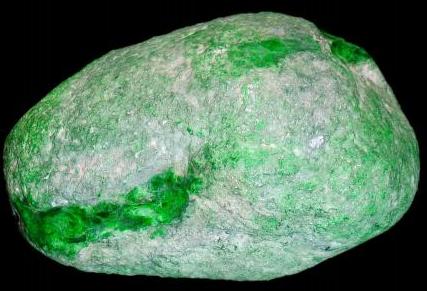 翡翠皮肉不分是什么意思？翡翠原石的皮肉不分表现有哪些   第2张