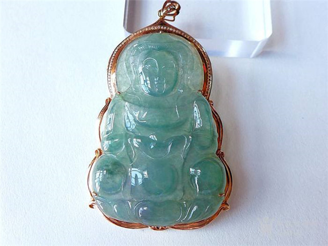 糯翡翠价格高吗？带你全面认识它的分类！   第1张