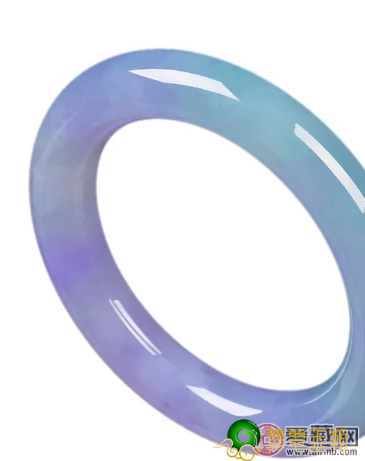 芙蓉种翡翠的作用怎样，看过这种你也就会搞清楚 