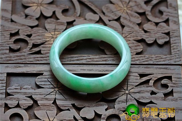 豆种翡翠为何价值这么低？质地和产量是最大的原因！   第3张