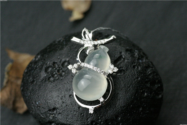 翡翠葫芦适合哪些人佩戴?它百无禁忌! 第3张