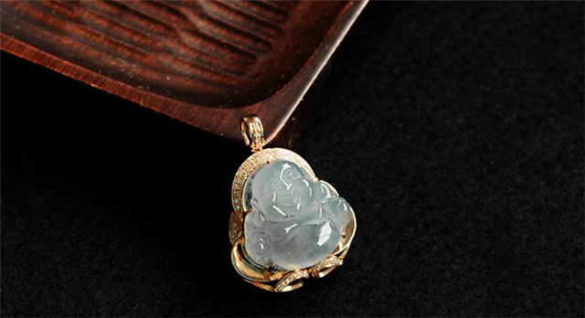 糯翡翠价格高吗？带你全面认识它的分类！   第3张