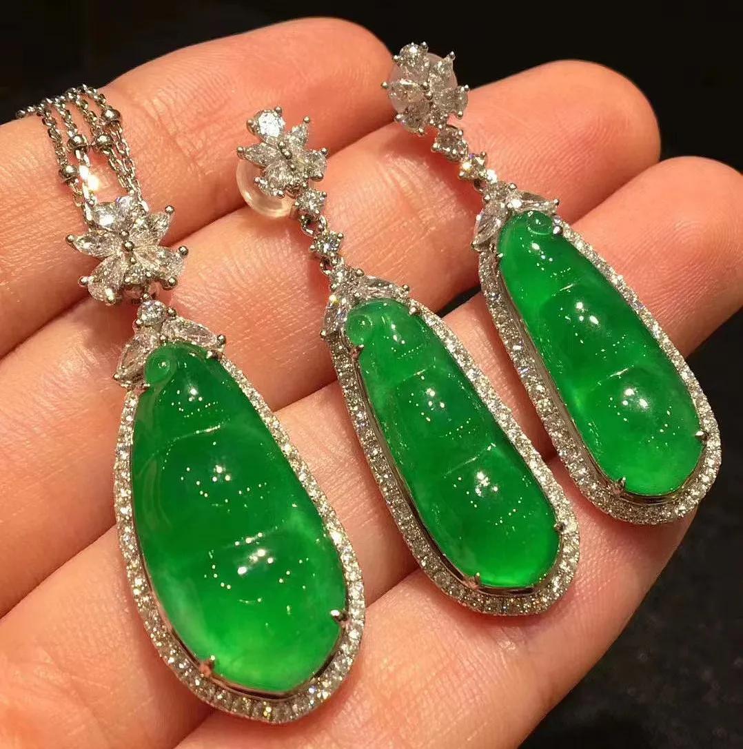 三位数的翡翠镯子长什么样？能戴下手吗？   第1张