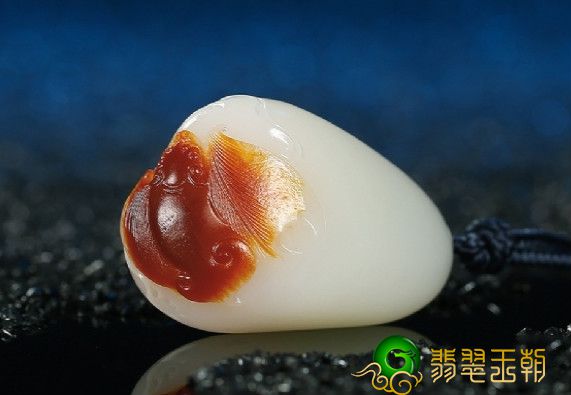 和田玉手把件有哪些动物题材？挑选时一定要注意以下事项！   第1张