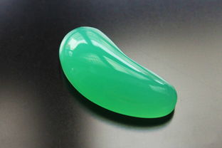 购买指南:千万要注意市场上翡翠的冒充者! 第1张