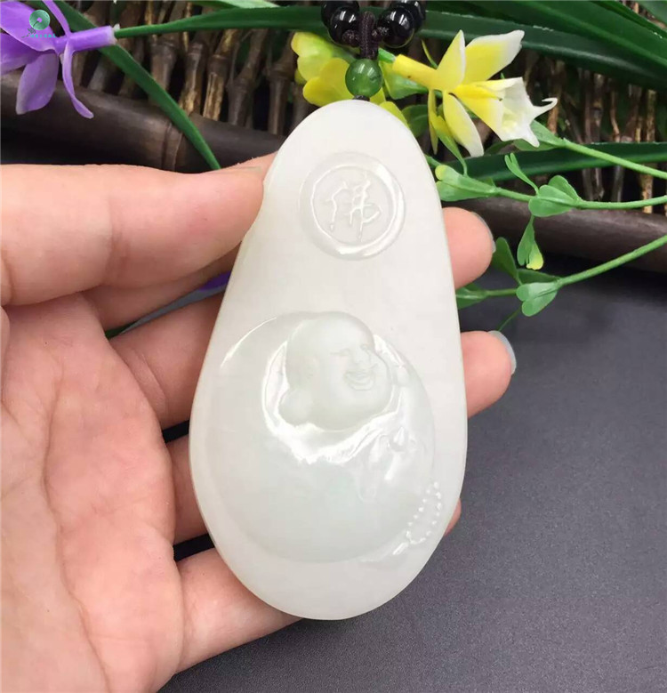 和田玉佛的选择方法有什么？有哪些喻意   第1张