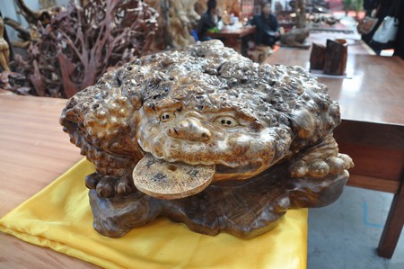 三足蟾蜍有什么特别的寓意？摆放位置有什么讲究？   第1张