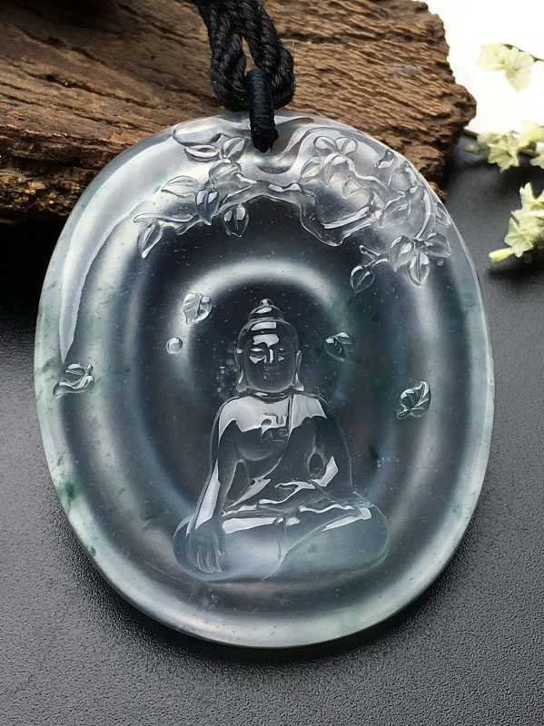 掌握了这几句行话，还怕买翡翠时“挨刀”吗？   第2张