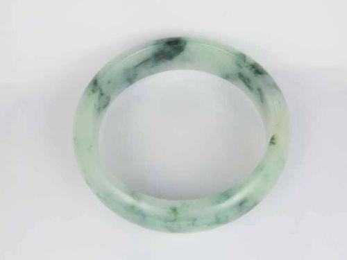 八三翡翠是什么 八三玉的特点 