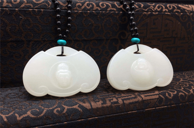 行家告诉你，辨别和田玉优劣的标准要看这些！   第3张