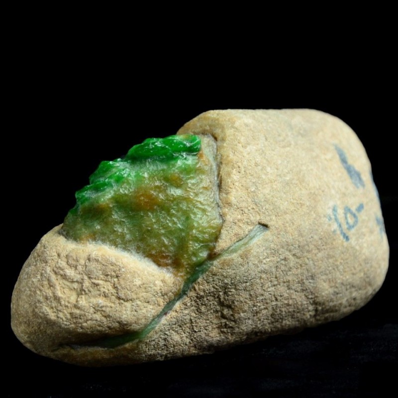 翡翠如何区分冰种翡翠与糯冰种翡翠