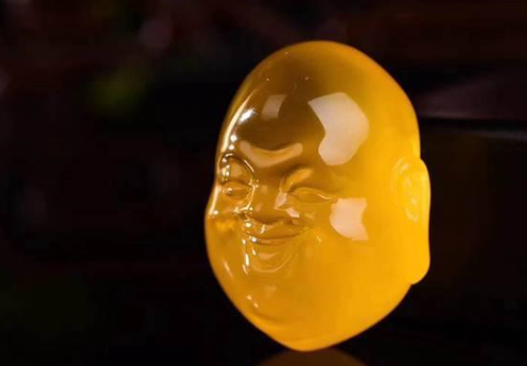 一颗琥珀值多少钱  琥珀种类 