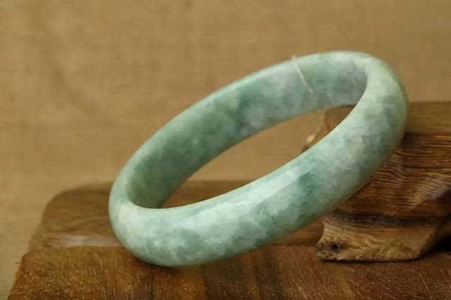 豆种手镯的价格判断，原来是这样的！   第2张