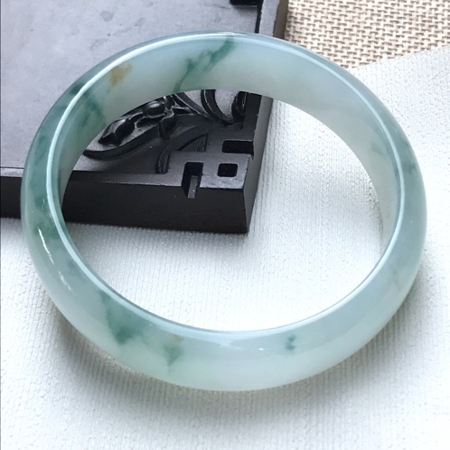 翡翠在哪里买？选购的方式有哪一些？   第1张