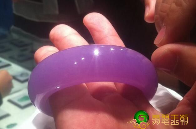 紫罗兰花蓝紫色级别排名，喜爱紫罗兰花的你掌握吗   第2张