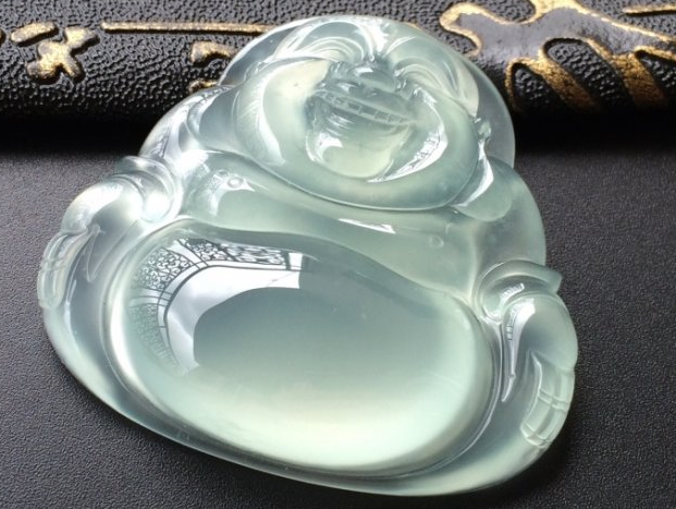 未来的翡翠市场行情将会如何变化？是崛起，还是衰落？   第2张