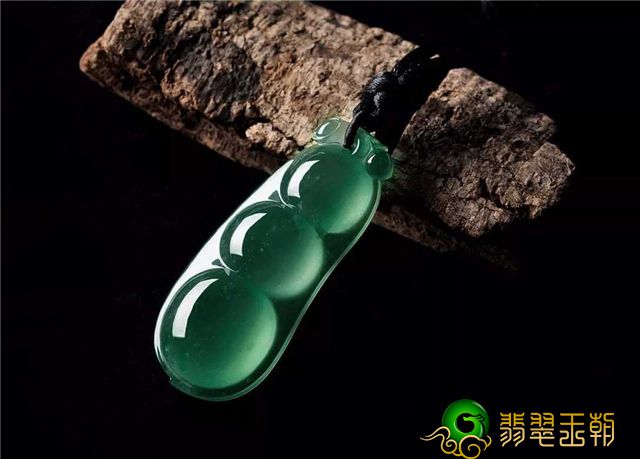 翡翠福豆寓意有哪些?行家告诉你该怎么挑! 第2张