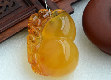 琥珀的价钱 高品质琥珀有什么特征