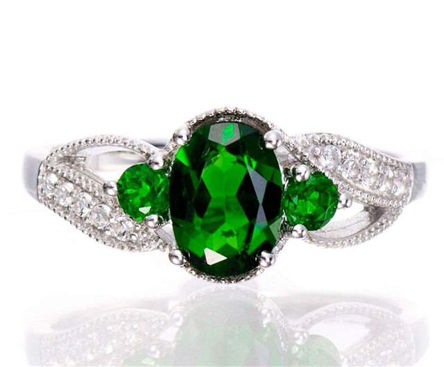 翡翠戒指价格高吗?它的价值如此不菲! 第1张