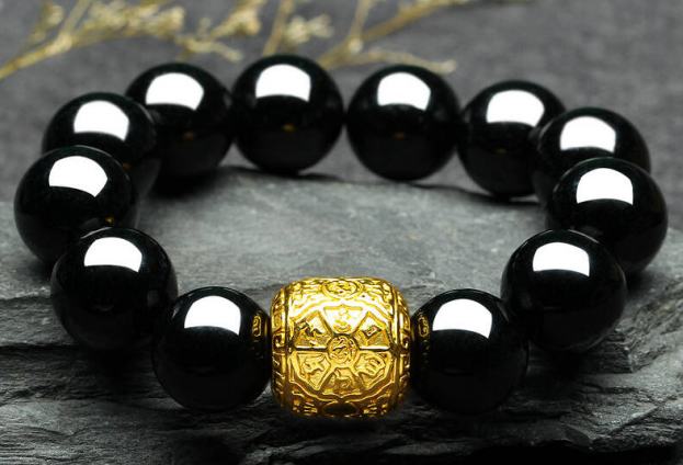 揭秘 | 每一个人，都要像墨翠一般，成熟、内敛，并保持纯真   第3张