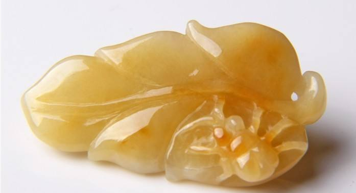 揭秘冰种黄翡翠价格！冰种和糯冰种的区别在哪？   第2张