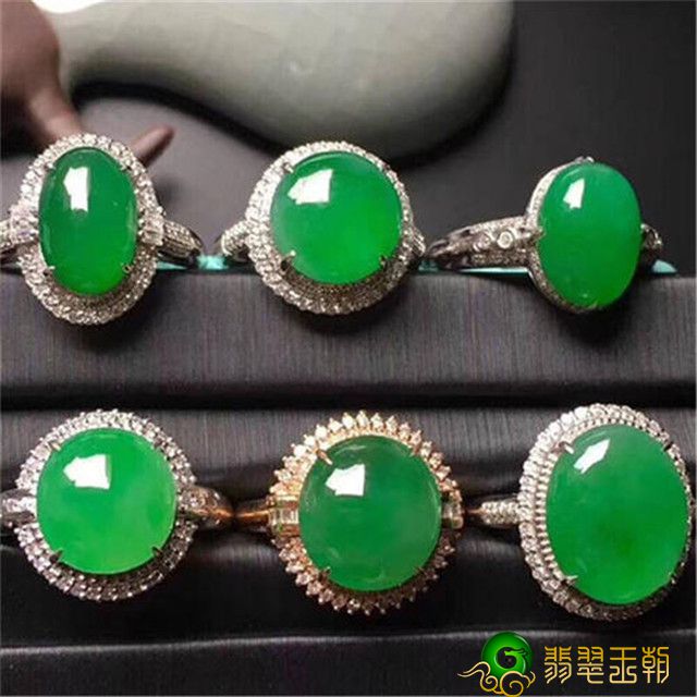 来谈谈翡翠的色，不同颜色代表着不同含义！   第1张