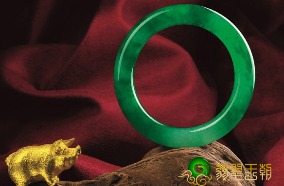 顶尖翡翠的六种质量，这种质量对翡翠的危害是非常大的   第1张