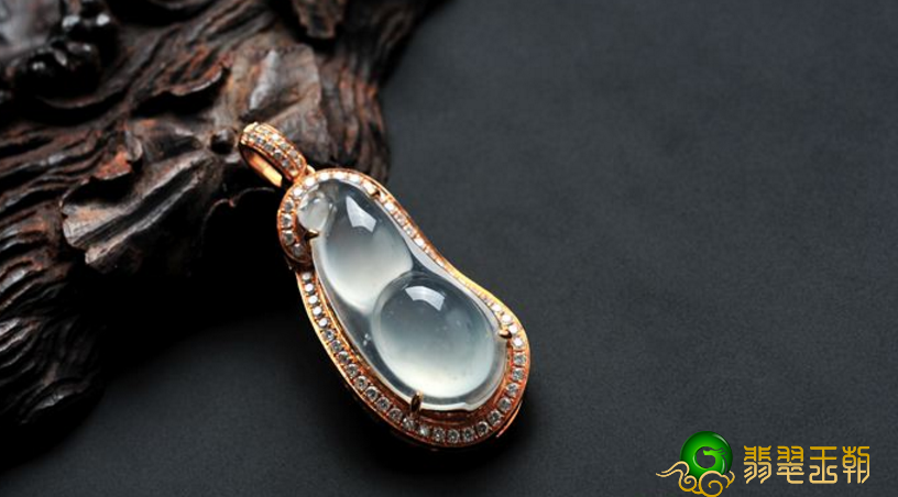 翡翠分好几个级别？这类对你购买翡翠很重要。   第1张