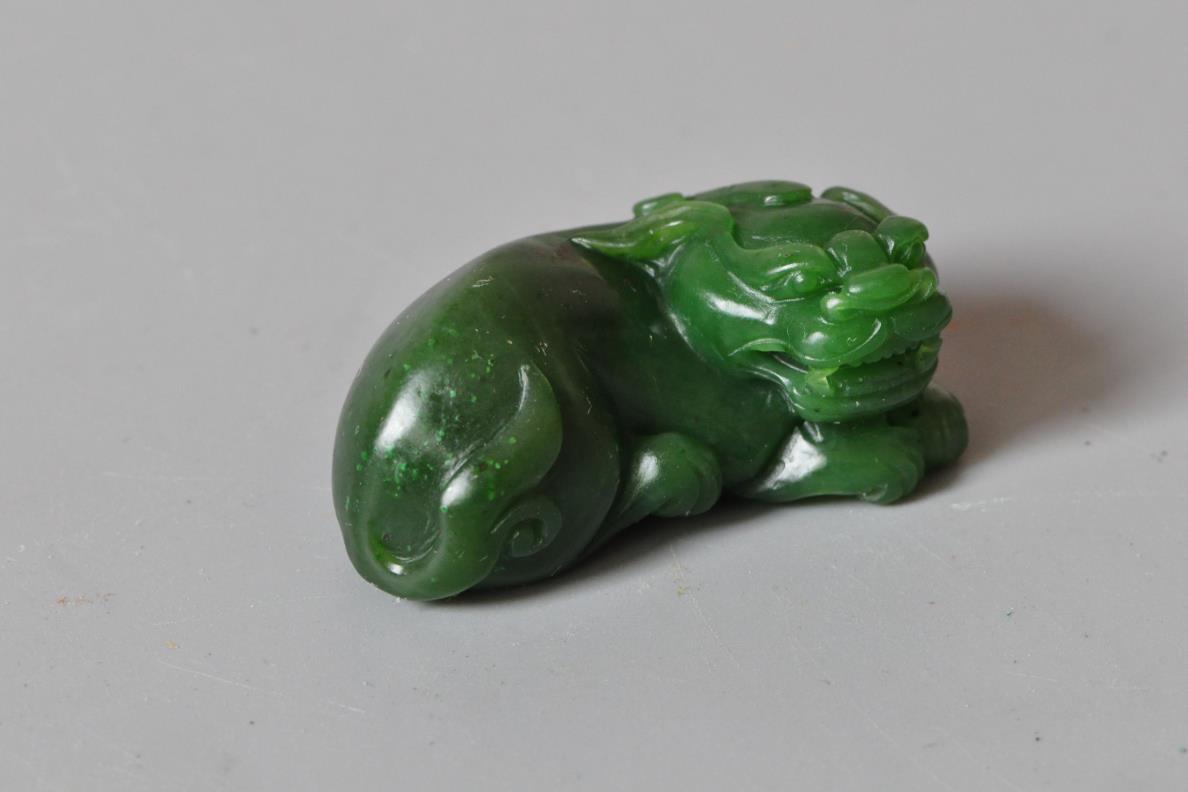 缅甸翡翠贵吗？怎样鉴定缅甸翡翠的质量？   第3张