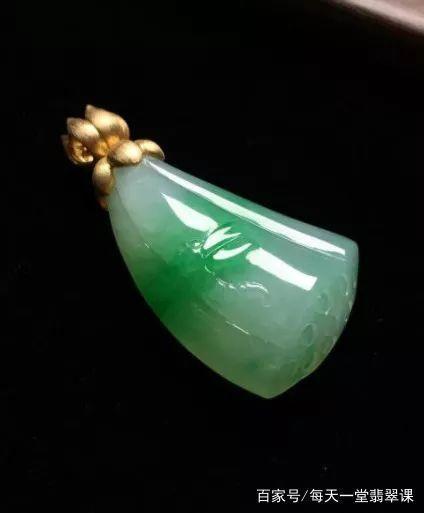 荷叶鱼翡翠玉的寓意是什么   第4张