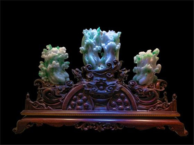 查看更多，目前最非常值得个人收藏的翡翠类目！   第3张