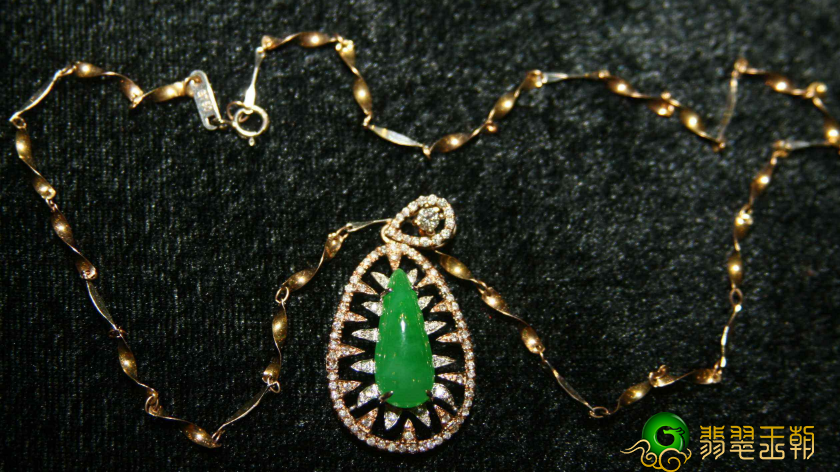 为何挑选翡翠项链吊坠？这种优势让你回答   第1张