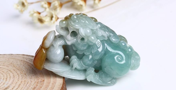 哪个地方的翡翠买起來划算？文中陪你防止招数!   第1张