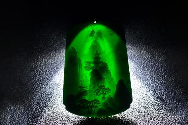 墨翡翠的鉴别方法 