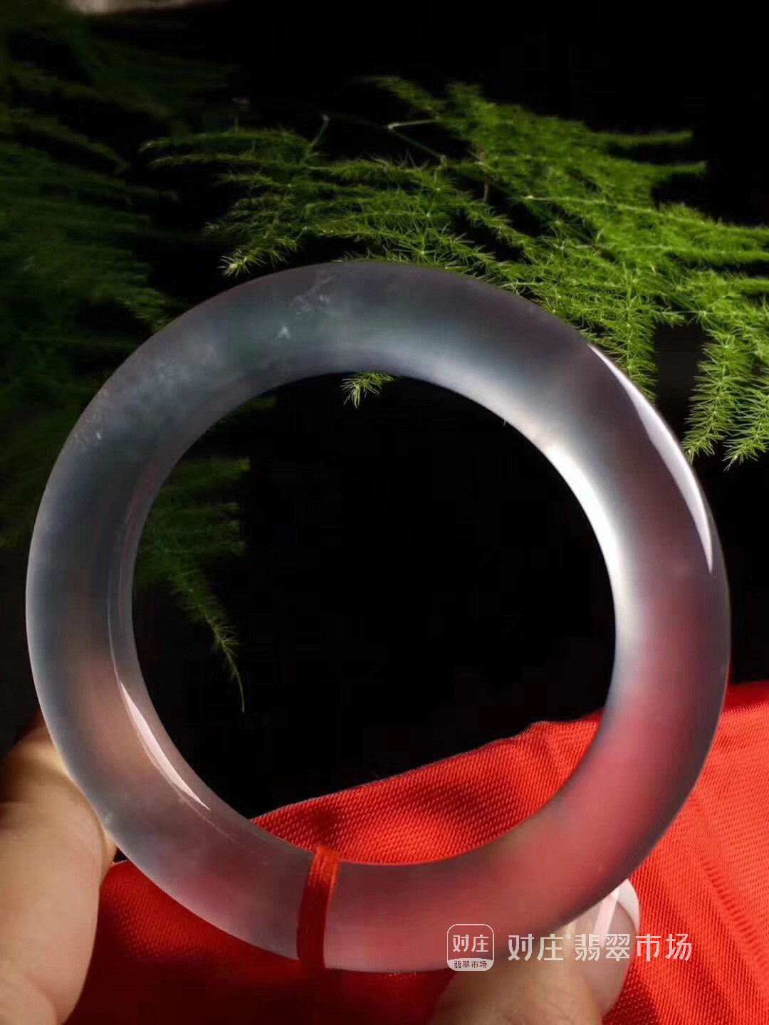 古代名人与中华传统的翡翠文化艺术 