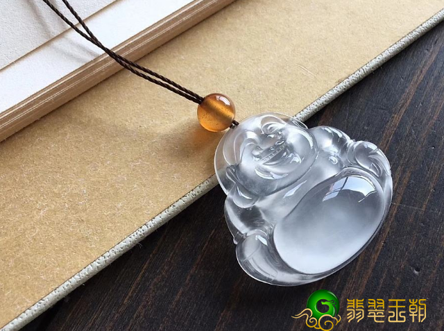 如何挑选自己喜爱的翡翠佛公?什么样的更适合自己? 第3张