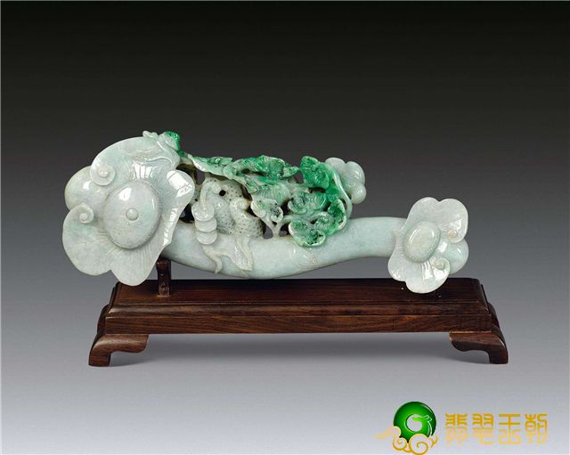 翡翠如意怎么买?这些要点应谨记！   第3张