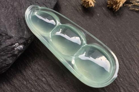 翡翠高冰是什么意思   第3张