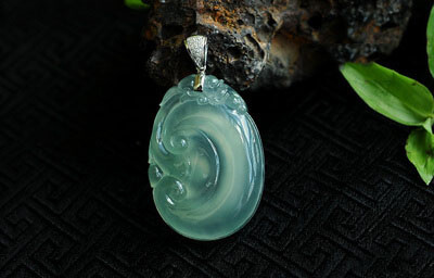 别再被人宰了，想要买到货真价实的晴水翡翠快看过来！   第3张