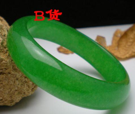 
一定会后悔莫及的几类翡翠，赶紧来看看你中较量吗？
   第1张