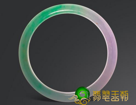 春带彩翡翠手镯的寓意是啥 春带彩手镯的寓意 