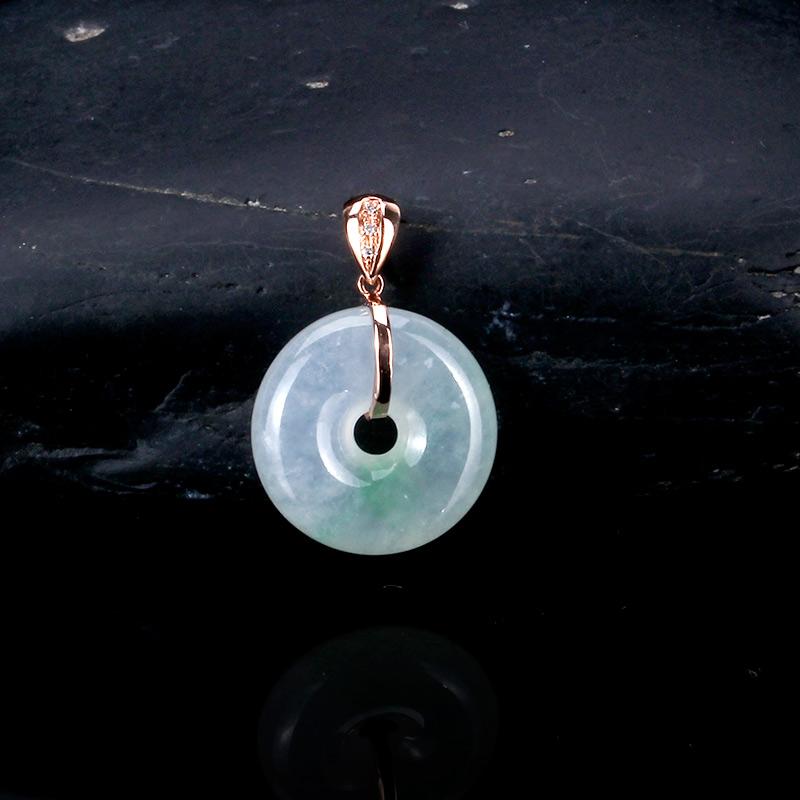 十二星座与翡翠也有不解之缘？不同星座的人适合佩戴哪种翡翠？   第1张