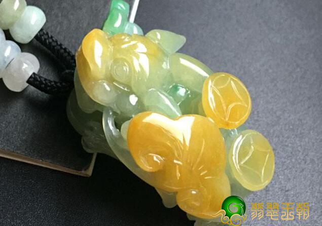 翡翠貔恘的恰当配戴方式，恰当的配戴才能够让财不外流   第2张