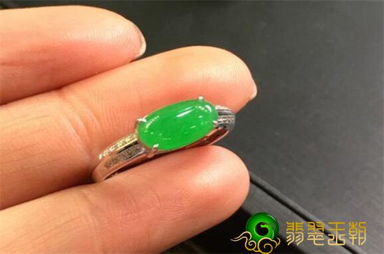 翡翠带有辐射吗？玉翡翠佩戴有没有辐射？   第3张