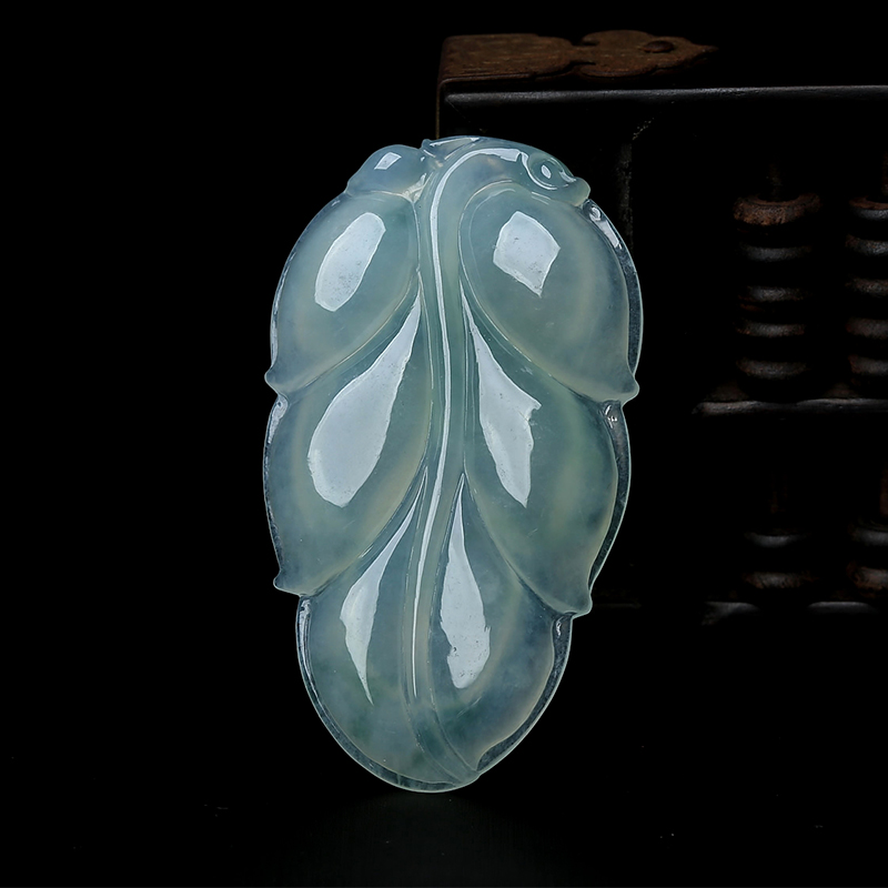 糯种翡翠指的是什么？糯种翡翠都有哪些分类？品质如何？   第1张