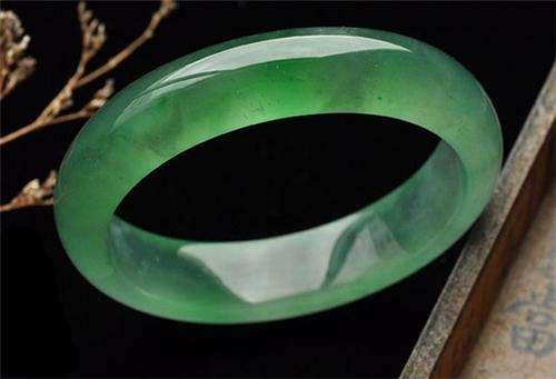 冰种翡翠真假如何鉴别 